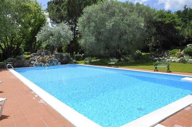 appartamento con piscina